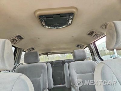 Zdjęcie 10 z 13 samochodu: 2005 TOYOTA SIENNA LE 7 PASSENGER VIN:5TDZA23C05S337424 - miniatura