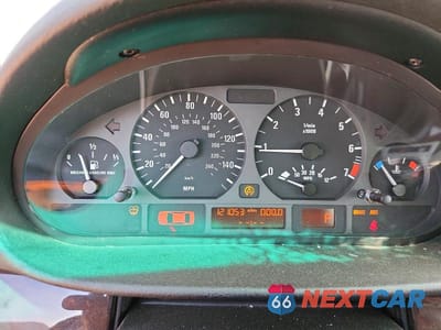 Zdjęcie 9 z 12 samochodu: 2003 BMW 325 XIT VIN:WBAEP334X3PF03175 - miniatura