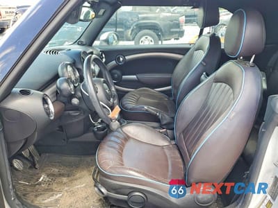 Zdjęcie 7 z 12 samochodu: 2013 MINI COOPER S VIN:WMWZP3C5XDT297338 - miniatura