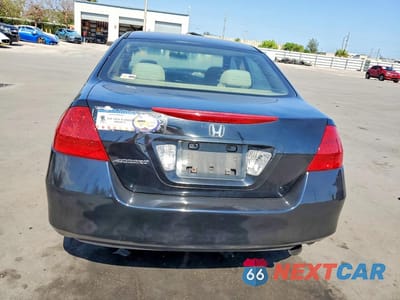 Zdjęcie 6 z 12 samochodu: 2006 HONDA ACCORD SE VIN:1HGCM56336A062870 - miniatura