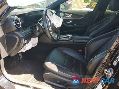 Zdjęcie 7 z 13 samochodu: 2020 MERCEDES-BENZ E 63 AMG-S 4MATIC VIN:W1KZH8KB1LA816331 - miniatura