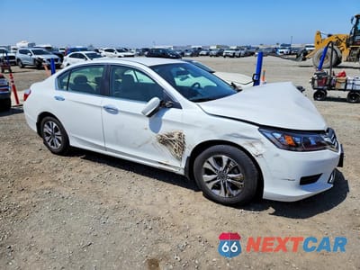 Czwarte zdjęcie samochodu z boku: 2014 HONDA ACCORD LX VIN:1HGCR2F32EA196574 - miniatura