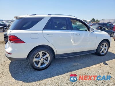 Trzecie zdjęcie samochodu z tyłu: 2017 MERCEDES-BENZ GLE 350 VIN:4JGDA5JB4HA843518 - miniatura