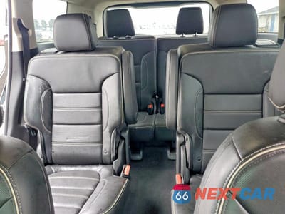 Zdjęcie 9 z 12 samochodu: 2023 GMC ACADIA DENALI VIN:1GKKNXLS1PZ178509 - miniatura