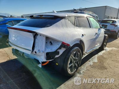 Trzecie zdjęcie samochodu z tyłu: 2025 KIA EV6 WIND VIN:5XYC34JA1SG009760 - miniatura