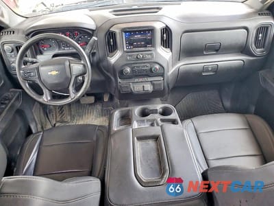 Zdjęcie 8 z 12 samochodu: 2020 CHEVROLET SILVERADO K1500 VIN:1GCRYAEH7LZ276244 - miniatura