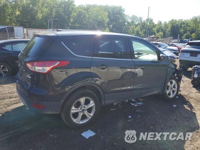 Trzecie zdjęcie samochodu z tyłu: 2015 FORD ESCAPE SE VIN:1FMCU0GX2FUC19608 - miniatura