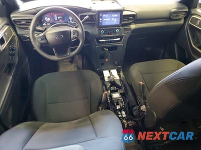 Zdjęcie 8 z 14 samochodu: 2025 FORD EXPLORER POLICE INTERCEPTOR VIN:1FM5K8AB1SGA02392 - miniatura