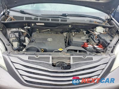 Zdjęcie 12 z 13 samochodu: 2016 TOYOTA SIENNA LE VIN:5TDKK3DC9GS760959 - miniatura