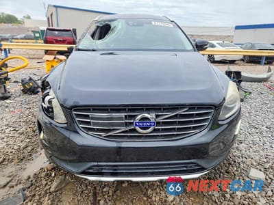 Piąte zdjęcie samochodu w środku: 2015 VOLVO XC60 T6 PLATINUM VIN:YV4902RD6F2618054 - miniatura