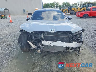 Piąte zdjęcie samochodu w środku: 2026 BMW M5 VIN:WBS83FK05TCV68511 - miniatura