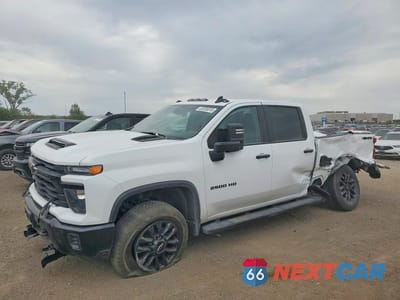 2025 CHEVROLET SILVERADO K2500 CUSTOM 2GC4KMEY3S1155473 - główne zdjęcie licytacji z USA - miniatura