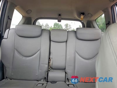 Zdjęcie 10 z 13 samochodu: 2006 TOYOTA RAV4 LIMITED VIN:JTMBD31V865010408 - miniatura