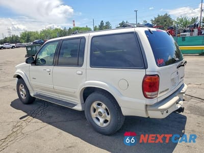 Drugie zdjęcie samochodu z przodu: 2001 FORD EXPLORER EDDIE BAUER VIN:1FMDU75E31ZA17063 - miniatura