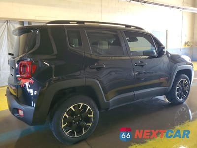 Trzecie zdjęcie samochodu z tyłu: 2023 JEEP RENEGADE TRAILHAWK VIN:ZACNJDC16PPP30138 - miniatura