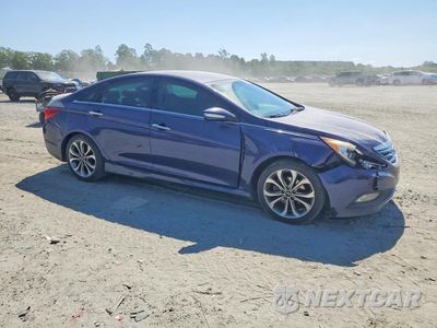 Czwarte zdjęcie samochodu z boku: 2014 HYUNDAI SONATA SE 2.0T VIN:5NPEC4AB0EH840293 - miniatura