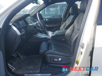 Zdjęcie 7 z 12 samochodu: 2023 BMW X5 XDRIVE40I VIN:5UXCR6C07P9P56074 - miniatura