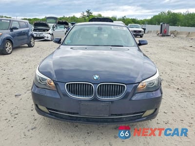 Piąte zdjęcie samochodu w środku: 2010 BMW 528 XI VIN:WBANV1C50AC157951 - miniatura