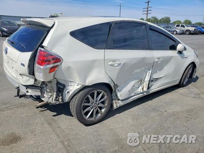 Trzecie zdjęcie samochodu z tyłu: 2015 TOYOTA PRIUS V FIVE VIN:JTDZN3EUXFJ022614 - miniatura