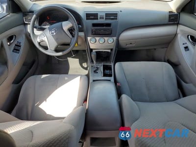 Zdjęcie 8 z 12 samochodu: 2007 TOYOTA CAMRY LE VIN:4T1BE46K17U510575 - miniatura