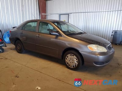 Czwarte zdjęcie samochodu z boku: 2005 TOYOTA COROLLA CE VIN:1NXBR32E55Z562139 - miniatura