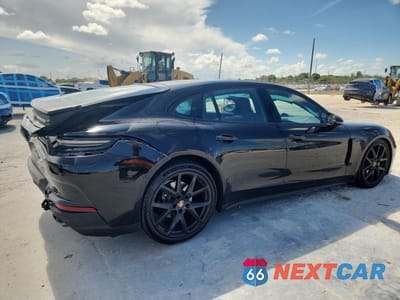 Trzecie zdjęcie samochodu z tyłu: 2026 PORSCHE PANAMERA BASE VIN:WP0AA2YA1TL004829 - miniatura