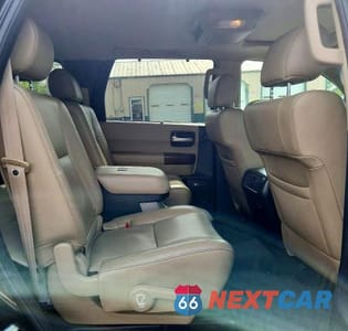 Zdjęcie 10 z 13 samochodu: 2013 TOYOTA SEQUOIA PLATINUM VIN:5TDDW5G18DS086804 - miniatura