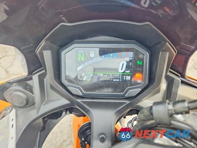 Zdjęcie 7 z 9 samochodu: 2025 KAWASAKI EX650 P VIN:ML5EXEP14SDAF9070 - miniatura