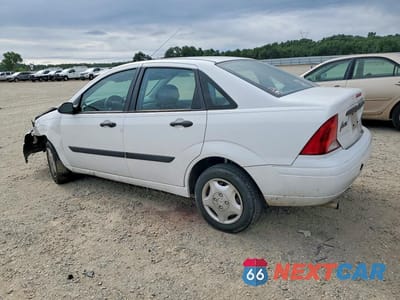 Drugie zdjęcie samochodu z przodu: 2004 FORD FOCUS LX VIN:1FAFP33Z24W138827 - miniatura