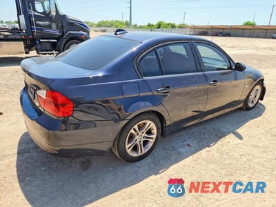 Trzecie zdjęcie samochodu z tyłu: 2008 BMW 328 I VIN:WBAVA37568NL45471 - miniatura