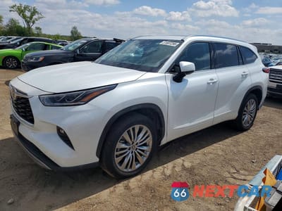 2022 TOYOTA HIGHLANDER PLATINUM 5TDFZRBH5NS214221 - główne zdjęcie licytacji z USA - miniatura