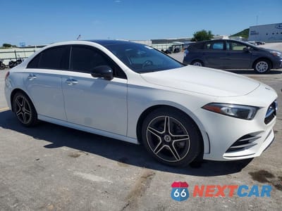 Czwarte zdjęcie samochodu z boku: 2021 MERCEDES-BENZ A 220 VIN:W1K3G4EB2MJ287485 - miniatura