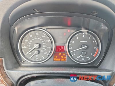 Zdjęcie 9 z 12 samochodu: 2008 BMW 328 VIN:WBAWL135X8PX22882 - miniatura