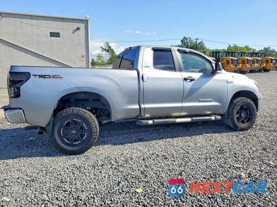 Trzecie zdjęcie samochodu z tyłu: 2008 TOYOTA TUNDRA SR5 VIN:5TBRV54158S479431 - miniatura