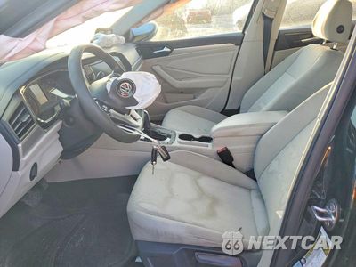 Zdjęcie 7 z 12 samochodu: 2019 VOLKSWAGEN JETTA S VIN:3VWC57BU6KM152949 - miniatura