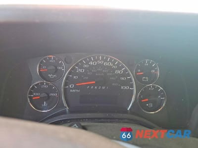 Zdjęcie 9 z 13 samochodu: 2015 CHEVROLET EXPRESS G2500 VIN:1GCWGFCF9F1169140 - miniatura
