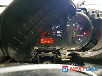 Zdjęcie 9 z 13 samochodu: 2012 KIA SORENTO LX VIN:5XYKTDA66CG259553 - miniatura