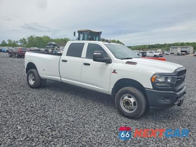 Czwarte zdjęcie samochodu z boku: 2024 RAM 3500 TRADESMAN VIN:3C63RRGL3RG132371 - miniatura