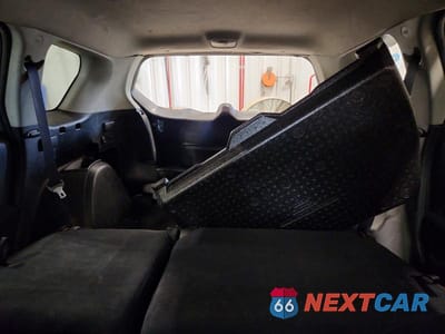 Zdjęcie 10 z 13 samochodu: 2007 MITSUBISHI OUTLANDER ES VIN:JA4MS31X77Z011862 - miniatura