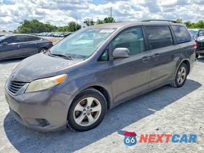 2011 TOYOTA SIENNA LE 5TDKK3DC8BS133663 - główne zdjęcie licytacji z USA - miniatura