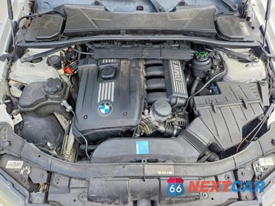 Zdjęcie 11 z 12 samochodu: 2008 BMW 328 I VIN:WBAVA37568NL46233 - miniatura