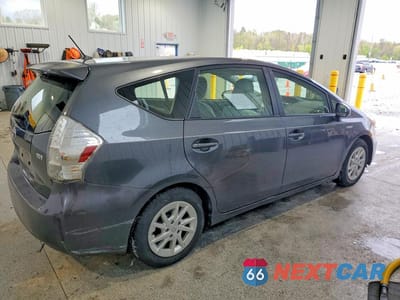 Trzecie zdjęcie samochodu z tyłu: 2012 TOYOTA PRIUS V TWO VIN:JTDZN3EU5C3120918 - miniatura