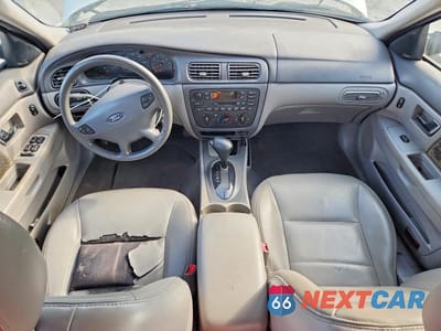 Zdjęcie 8 z 12 samochodu: 2003 FORD TAURUS SES VIN:1FAFP55SX3A105713 - miniatura