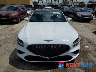 Piąte zdjęcie samochodu w środku: 2025 GENESIS G70 2.5T SPORT PRESTIGE VIN:KMTG34SC9SU147466 - miniatura