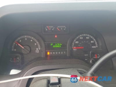 Zdjęcie 8 z 10 samochodu: 2016 FORD ECONOLINE E450 SUPER DUTY CUTAWAY VAN VIN:1FDFE4FS5GDC09017 - miniatura