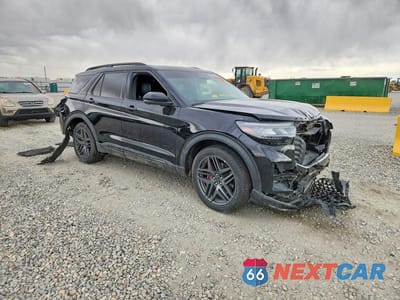 Czwarte zdjęcie samochodu z boku: 2025 FORD EXPLORER ST VIN:1FMWK8GC2SGA30416 - miniatura