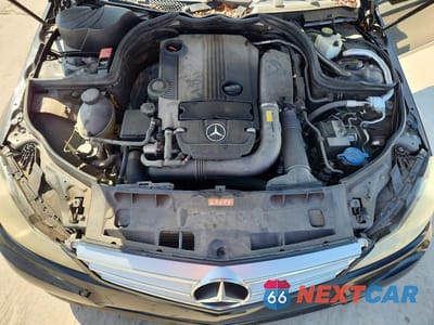 Zdjęcie 11 z 12 samochodu: 2012 MERCEDES-BENZ C 250 VIN:WDDGF4HB6CR203295 - miniatura
