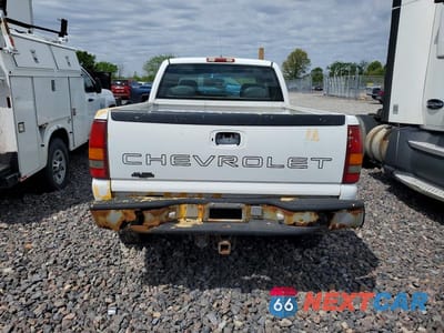 Zdjęcie 6 z 13 samochodu: 2000 CHEVROLET SILVERADO K2500 VIN:1GCGK29U3YE314010 - miniatura
