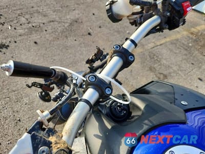 Zdjęcie 7 z 9 samochodu: 2022 YAMAHA MT09 VIN:JYARN71E7NA003020 - miniatura