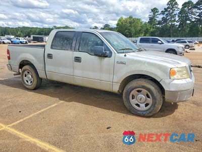 Czwarte zdjęcie samochodu z boku: 2006 FORD F150 SUPERCREW VIN:1FTPW12536KB05043 - miniatura